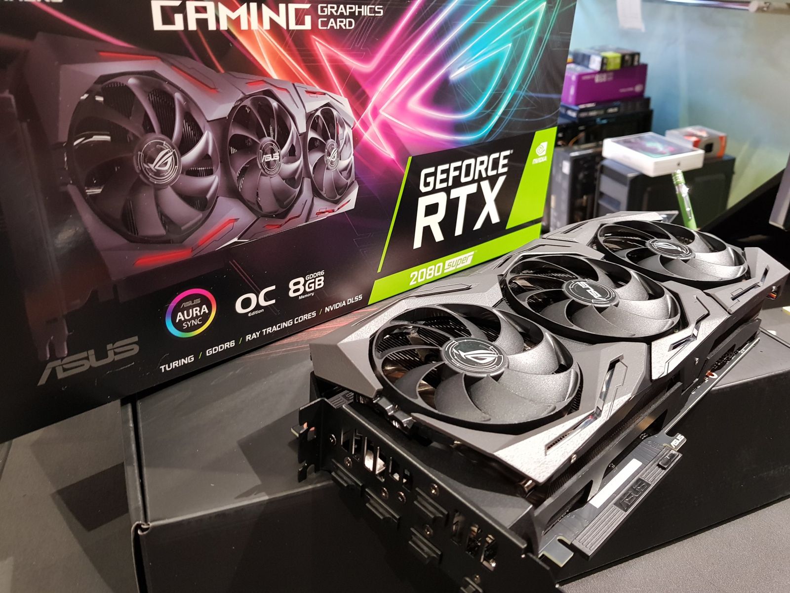 Scheda video ASUS ROG GeForce RTX